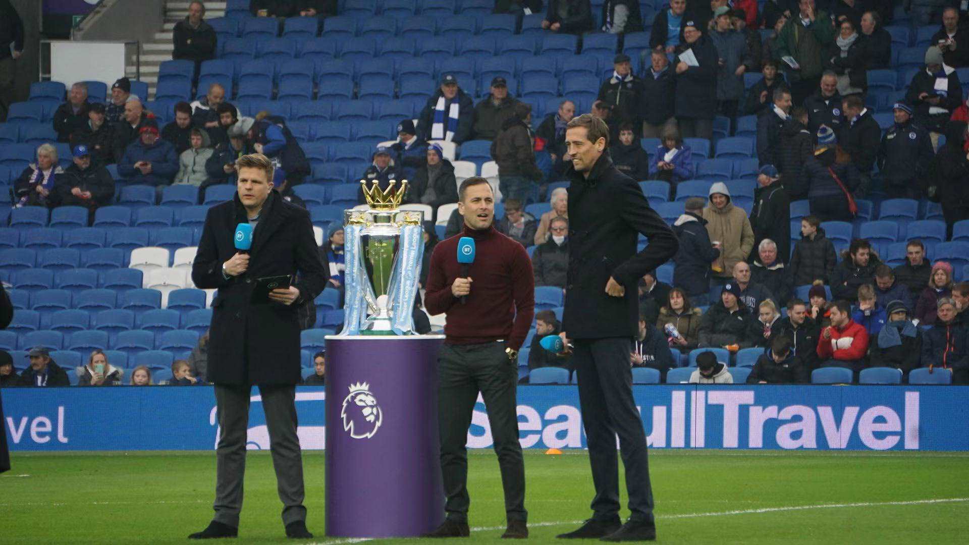 若塔不仅仅 若塔不仅仅